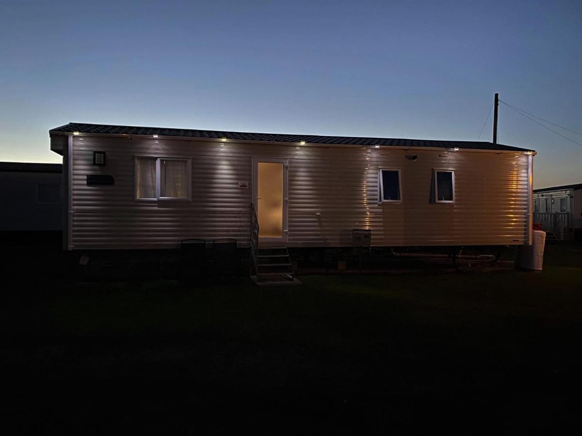 The Burrows Holiday Caravan, Seal Bay Selsey Luaran gambar
